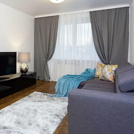 Apartment Проспект Победителей 1