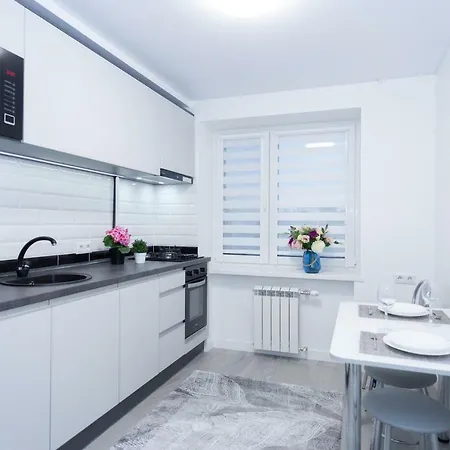 Apartment Проспект Победителей 1